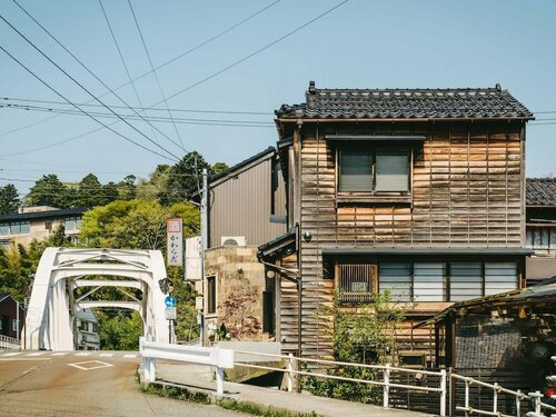 Гостиница Sansuikyo Machiya House в Канадзаве