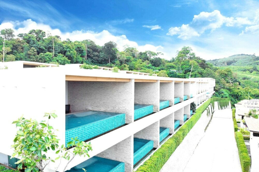 Фото Wyndham Grand Phuket Kalim Bay