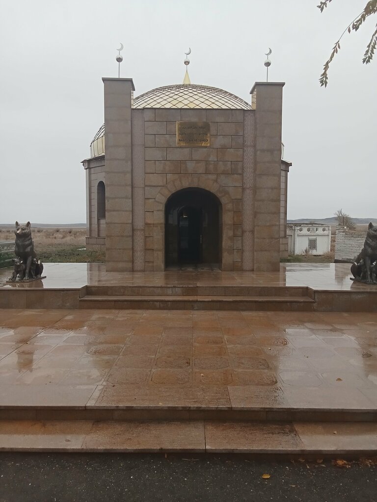 Landmark, attraction Koten Tauip Ata Mausoleum, Jetısu oblysy, photo