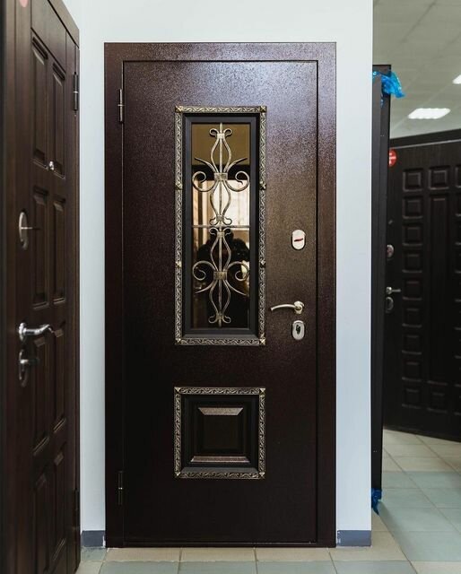 Doors Dom AKS, Aksay, photo