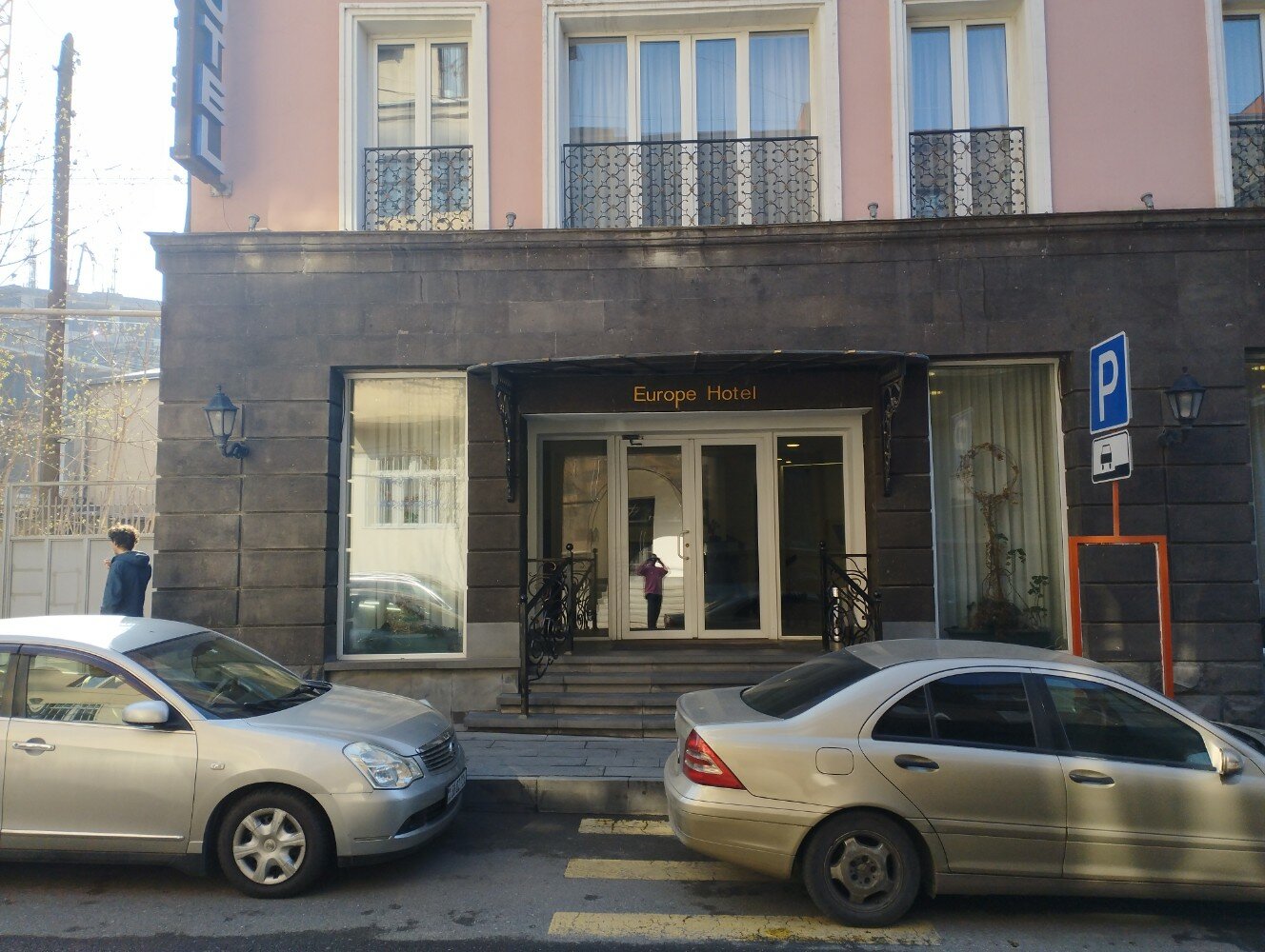 Фото Europe Hotel