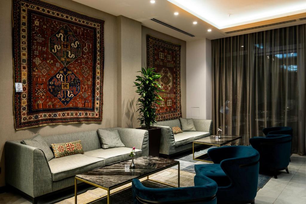 Фото Ramada Hotel & Suites by Wyndham Yerevan