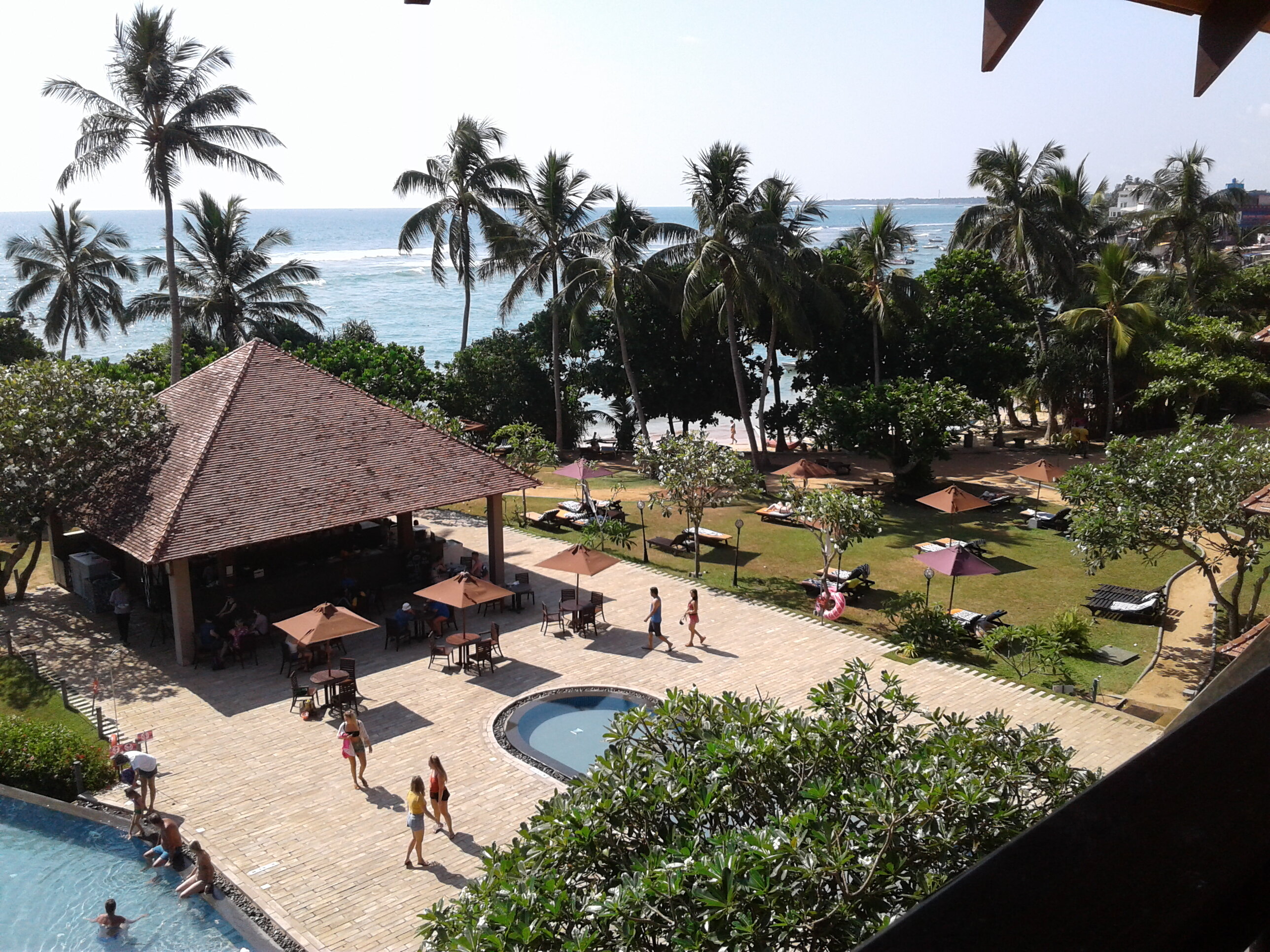 Фото Hikkaduwa Beach Hotel