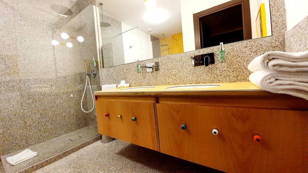 Фото Omama Hotel