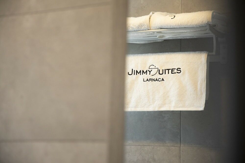 Фото Jimmy's Suites