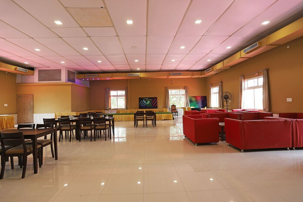 Фото Oyo 46175 Blue Lotus Club And Resorts