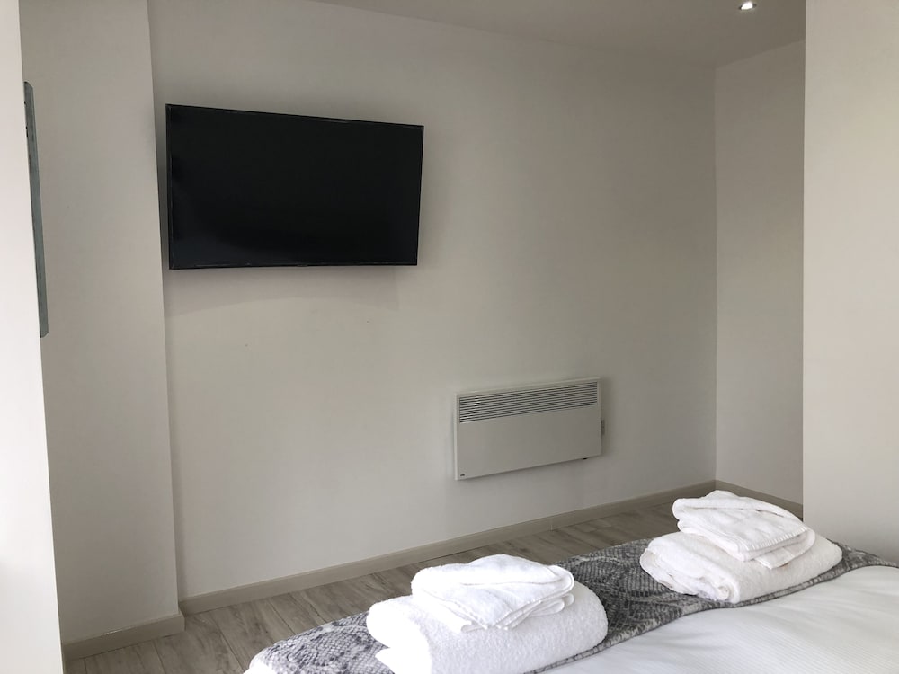 Фото Princess Service Apartments - Town Centre