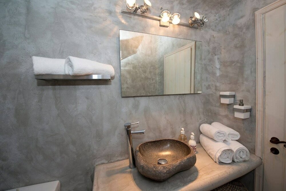 Фото Mykonian Studios