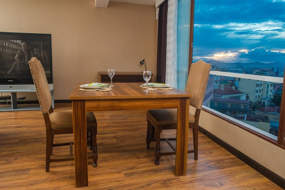 Фото Grand Appart' Antaninarenina