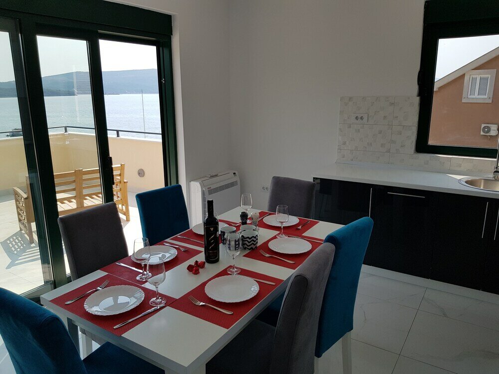Фото Apartments Tivat Obala