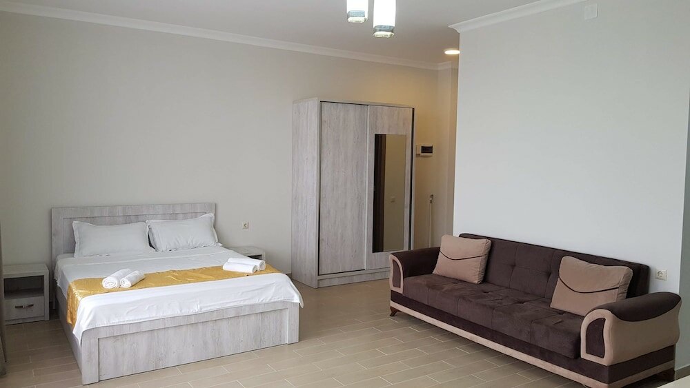 Фото Nakashidze's Apartments