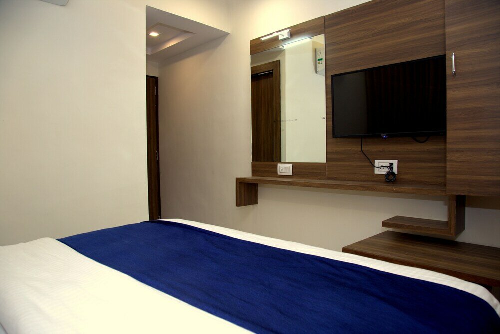 Фото Отель Shobhna Palace by Sky Stays