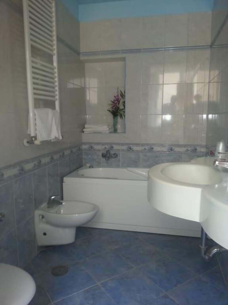 Фото Hotel Louisiana