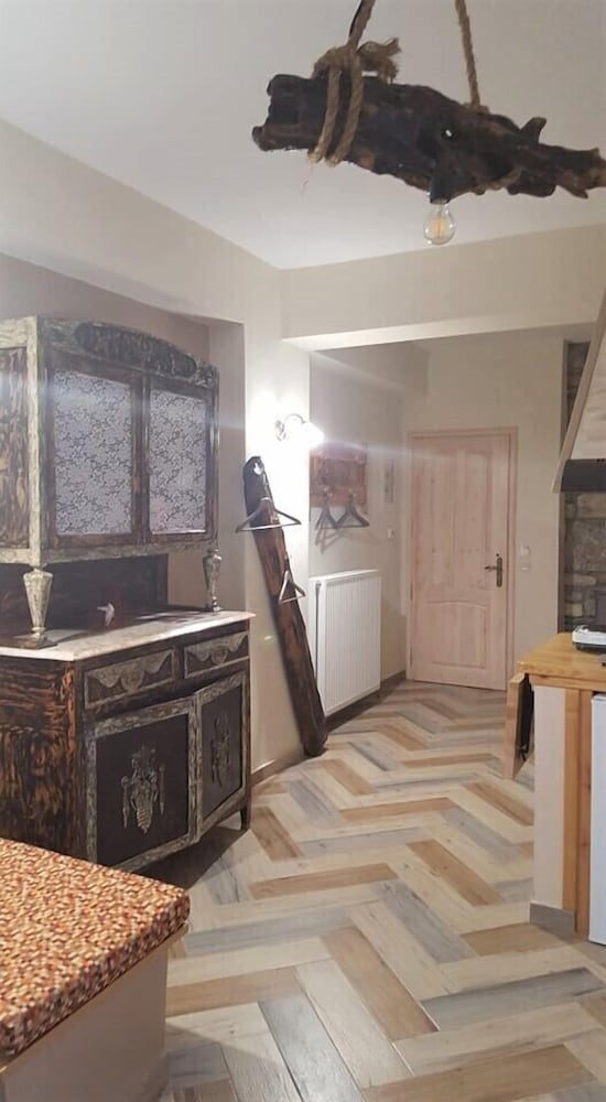 Фото Victoria's Country Apartments