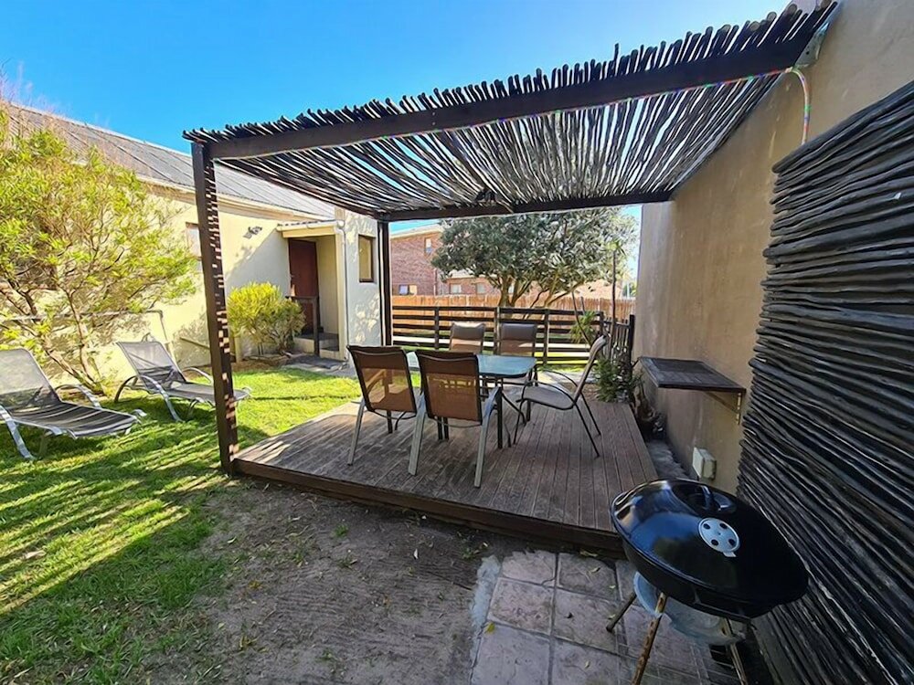 Фото The Roundhouse - Self Catering