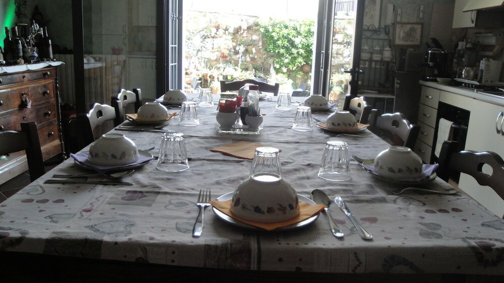 Фото The Queen Tower