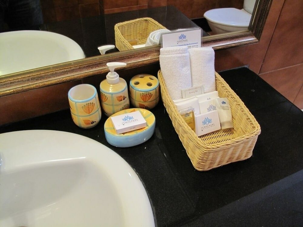 Фото Hotel Jumolhari