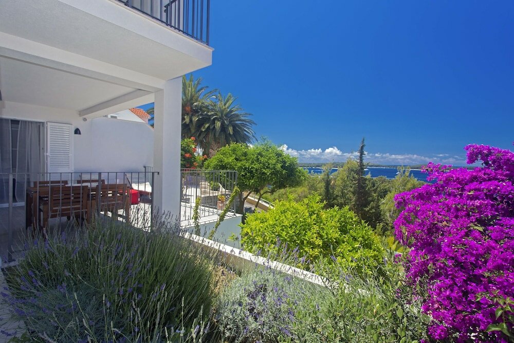 Фото Blue Bay Residence