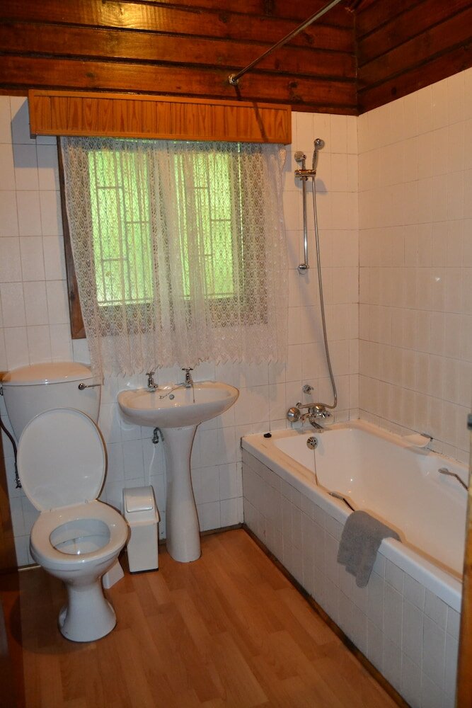 Фото Log Cabin & Settlers Village