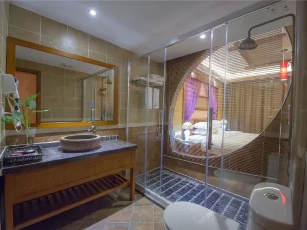 Фото Bluesky Hotel & Resort