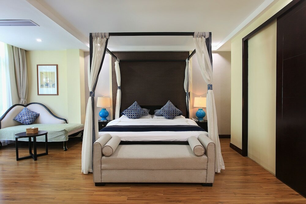 Фото Yangshuo Xingping Island Resort