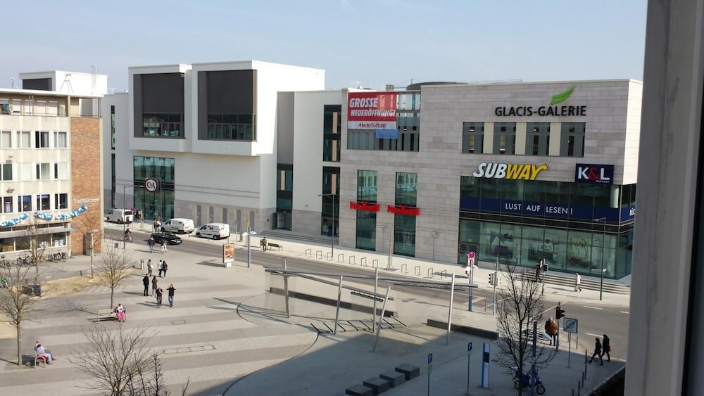 Фото City Hotel garni Neu-Ulm