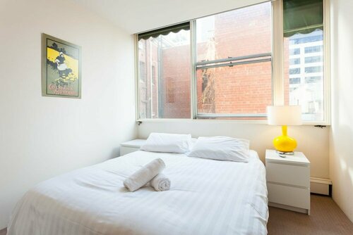 Гостиница Benjamin, 2bdr Melbourne Apartment в Мельбурне