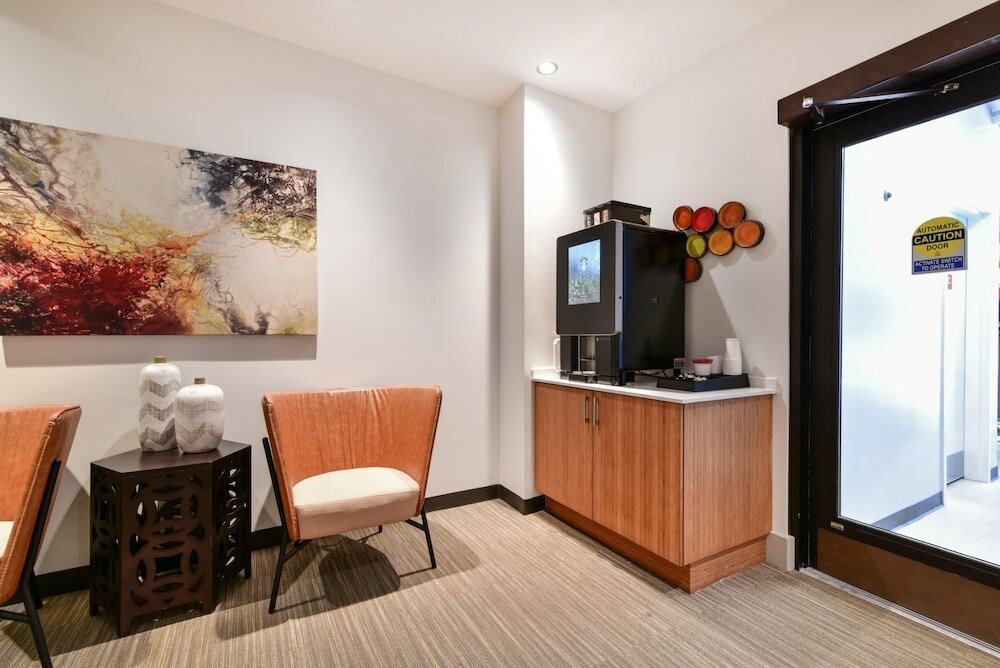 Фото Global Luxury Suites Downtown Boston