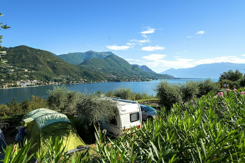 Фото Weekend Glamping Resort