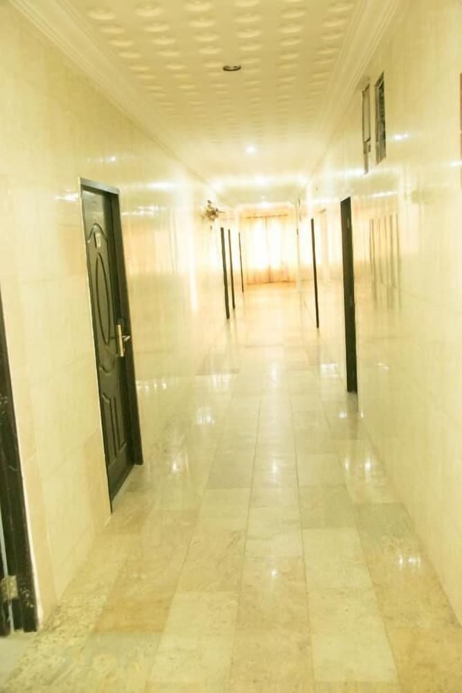 Фото Josto's Place