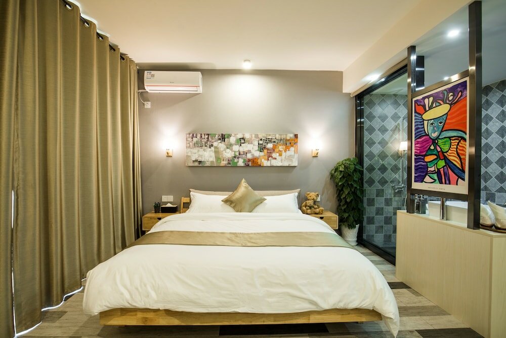 Фото Guilin Lakeside Yige Hotel