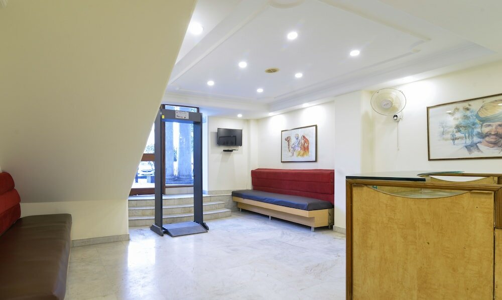 Фото Treebo The Daffodils