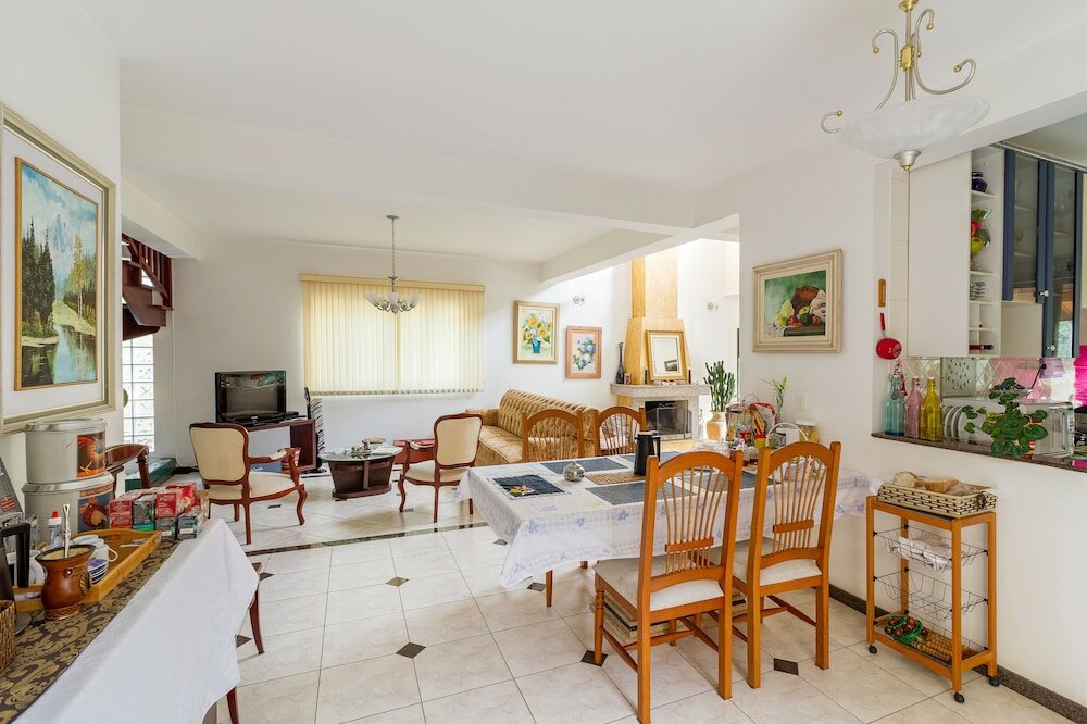 Фото Three Little Birds Hospedagem