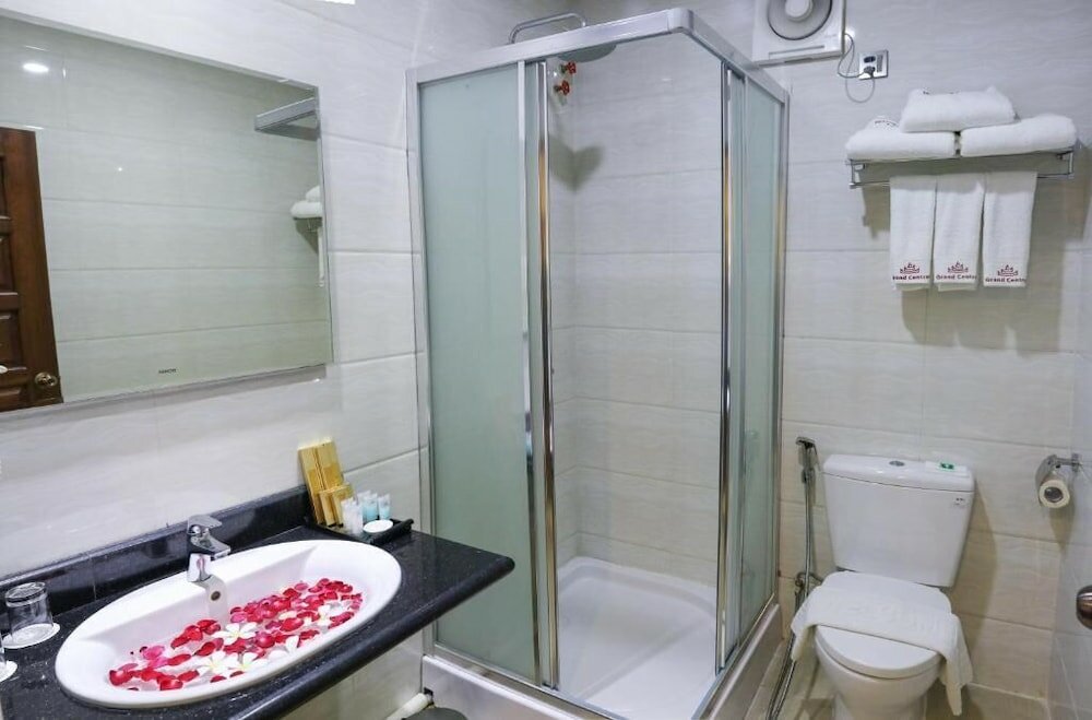 Фото Grand Central Hotel Mandalay