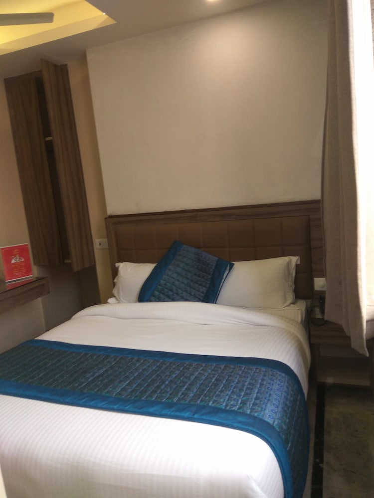 Фото Hotel Merry Gold