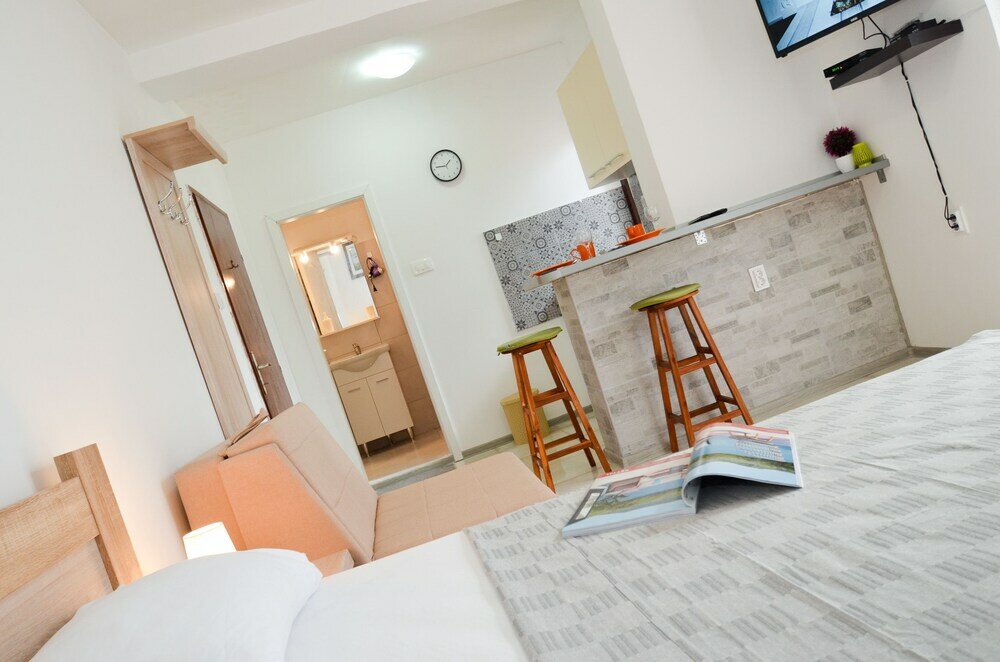 Фото Apartments Risan