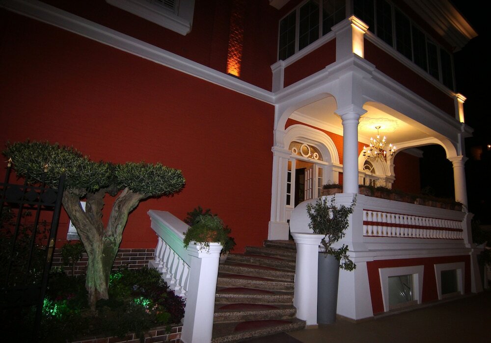 Фото Hotel Boutique Restorant Gloria