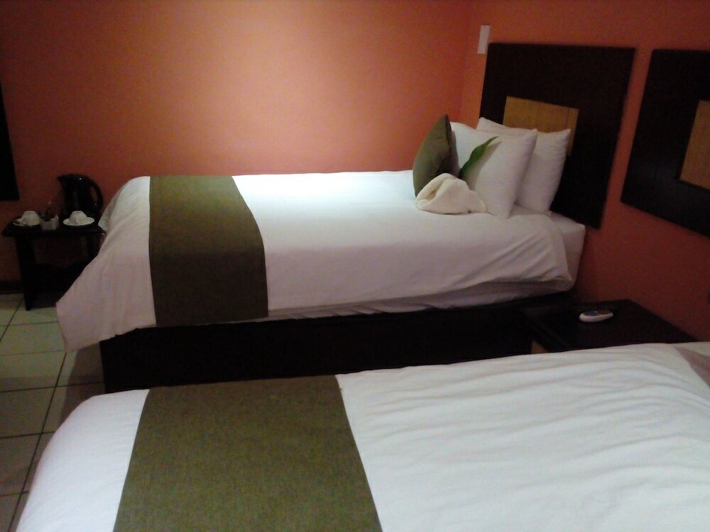 Фото Larissa Hotel