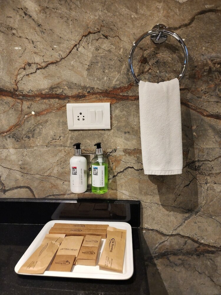 Фото The Chalets Naldehra