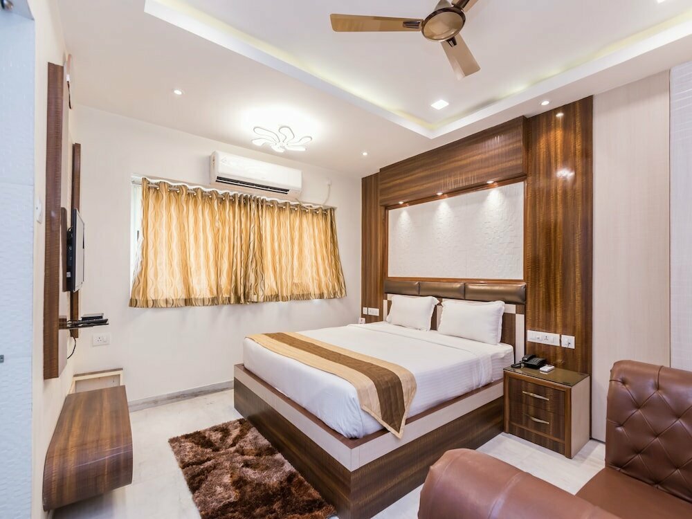 Hotel Oyo 9390 Golden Afreen, Calcutta, photo