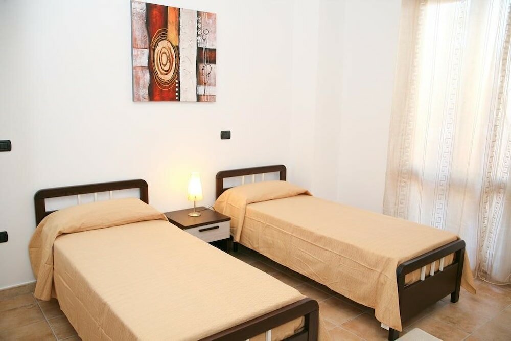 Фото Villa Marogna Rooms and Breakfast