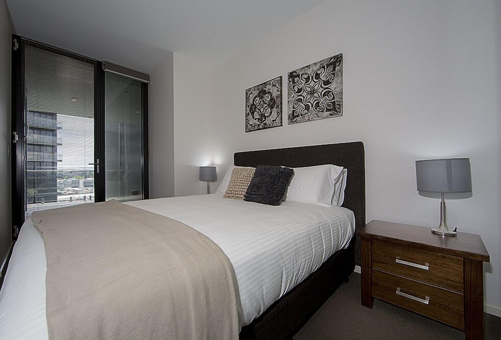 Фото Accommodate Canberra - Manhattan