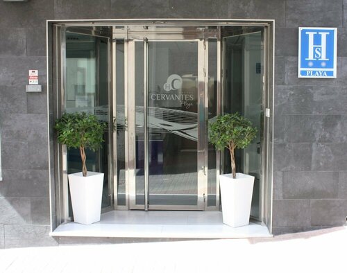 Гостиница Hostal Cervantes Playa