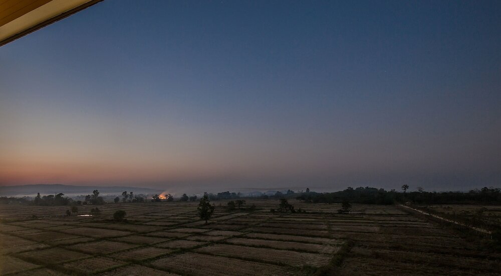 Фото Sann View Hotel