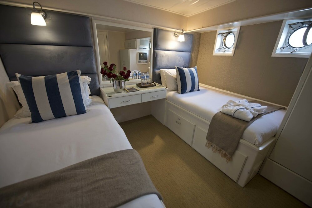 Фото Jackie O Luxury Yacht