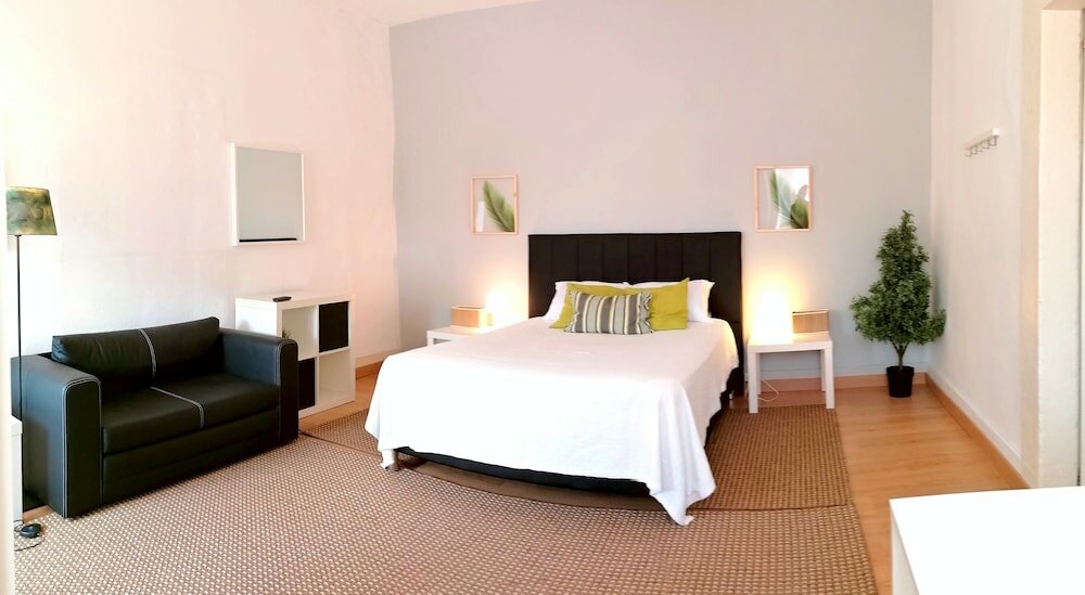 Фото Downtown Porto Spot