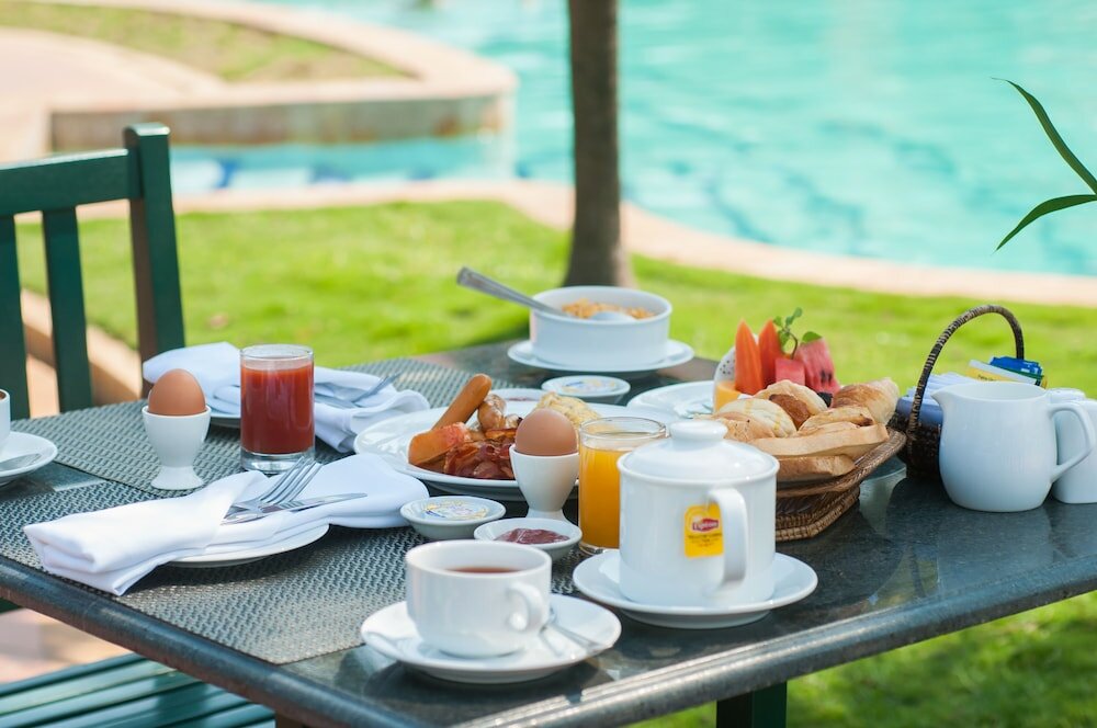 Фото Angkor Palace Suite & Villa