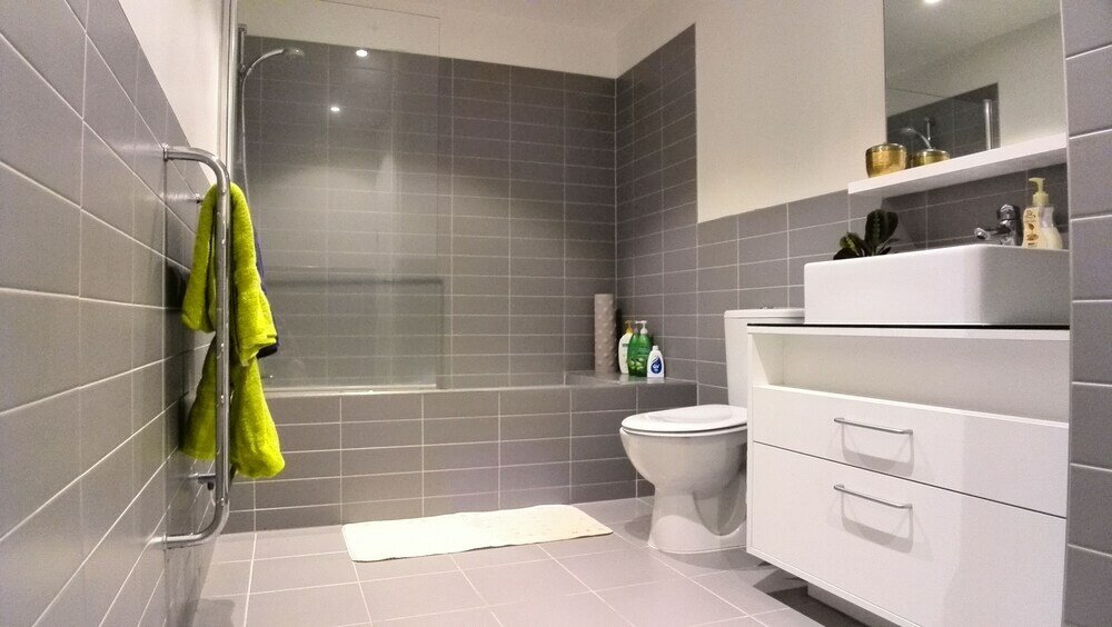 Фото Waterfront Highrise Apartment