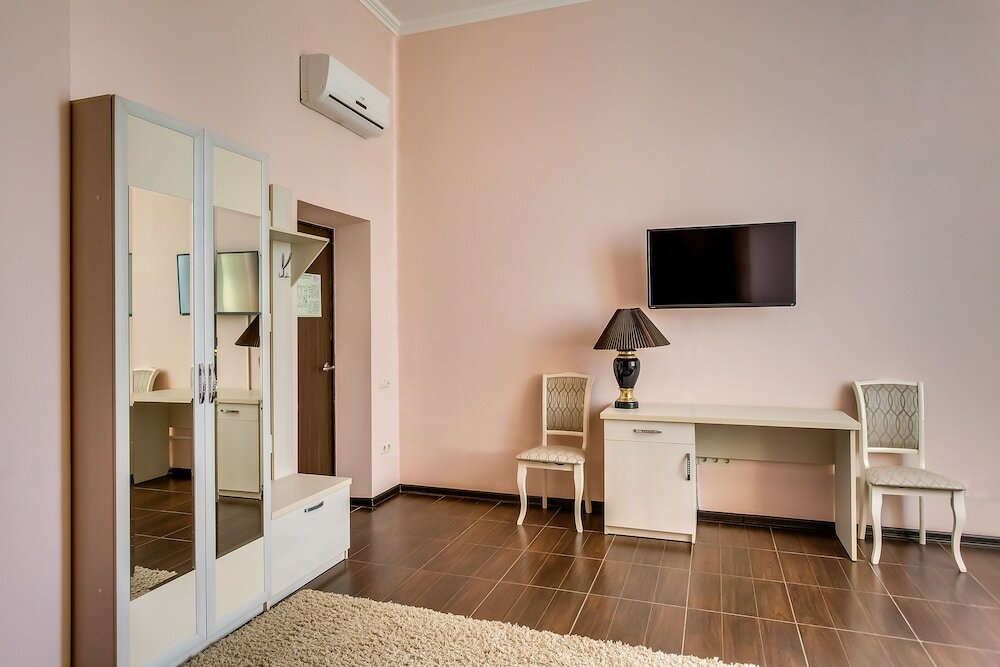 Фото Островский