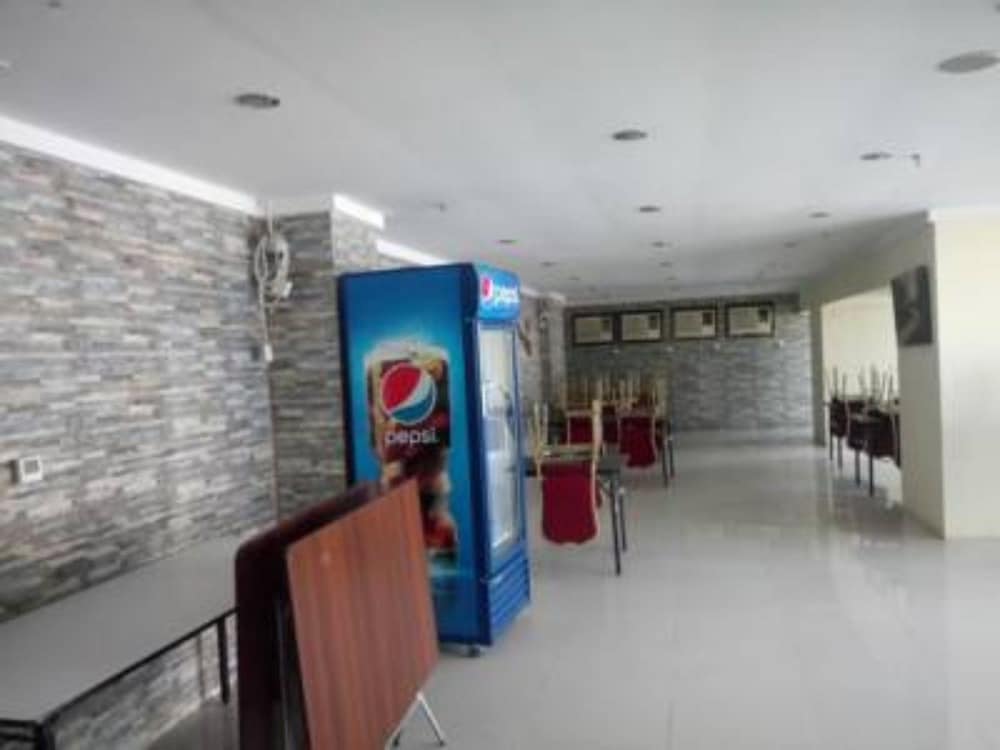 Фото Aayan Al Shisha Hotel